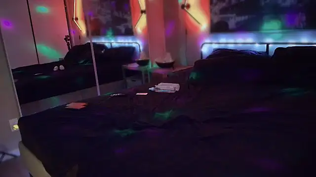 MikyFoxx online show from September 26, 2025, 9:49 am