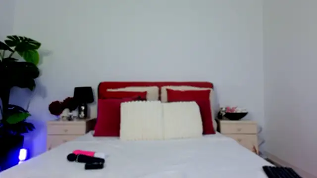 Snapshot of SashaRizz chatting on February 17, 2026, 6:44 am SashaRizz online show from February 17, 2026, 6:44 am