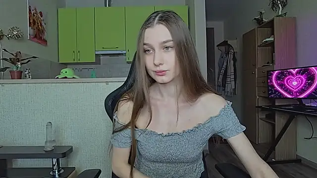 Snapshot of _Sweet_Lilit_ chatting on December 6, 2024, 10:32 am Sweet Lilit online show from December 6, 2024, 10:32 am
