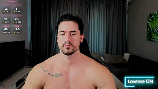 Snapshot of jasonblake19 chatting on May 15, 2026, 5:49 am jasonblake19 online show from May 15, 2026, 5:49 am