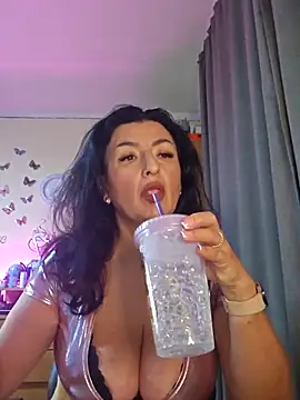 Hotangel75 online show from November 5, 2025, 6:38 am