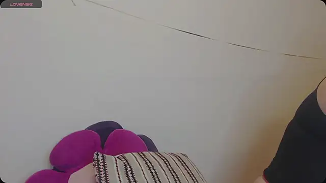 Snapshot of Lady_Adrianna chatting on September 12, 2025, 7:57 pm Lady Adrianna online show from September 12, 2025, 7:57 pm