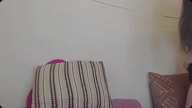 Snapshot of Lady_Adrianna chatting on May 20, 2026, 6:05 pm Lady Adrianna online show from May 20, 2026, 6:05 pm