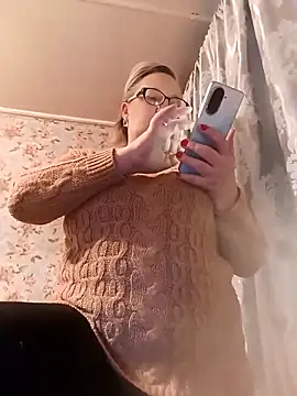 Snapshot of Cerd_Ayaz chatting on March 2, 2026, 2:45 am Cerd Ayaz online show from March 2, 2026, 2:45 am