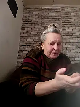 Snapshot of Cerd_Ayaz chatting on February 20, 2026, 10:17 am Cerd Ayaz online show from February 20, 2026, 10:17 am