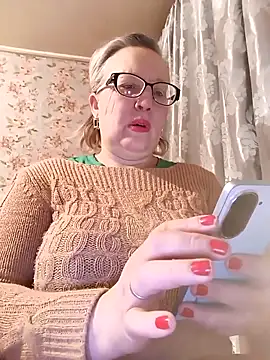 Snapshot of Cerd_Ayaz chatting on March 1, 2026, 12:54 am Cerd Ayaz online show from March 1, 2026, 12:54 am