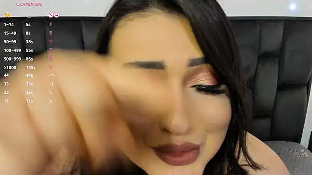 MartinaMadisson online show from March 10, 2025, 8:39 am