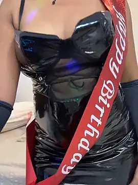 Snapshot of angelwavy chatting on September 19, 2025, 12:58 am angelwavy online show from September 19, 2025, 12:58 am