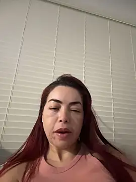 Snapshot of TefyLove20 chatting on October 11, 2025, 10:22 pm TefyLove20 online show from October 11, 2025, 10:22 pm