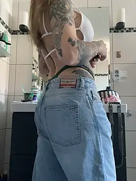 Etwas neugierig online show from April 8, 2026, 8:16 am