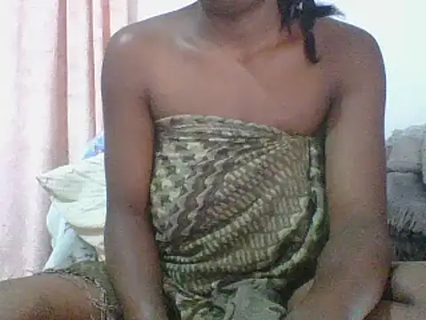 Hamie sexy online show from November 10, 2025, 7:35 am