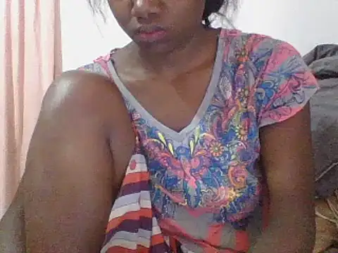 Hamie sexy online show from October 7, 2025, 9:10 am