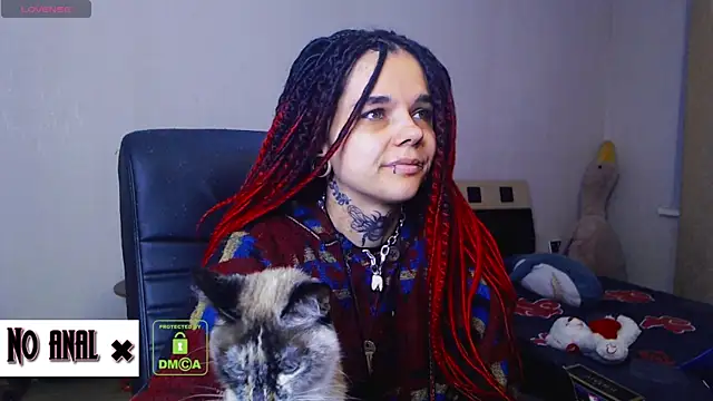 Dark  Elf online show from September 19, 2025, 9:19 pm