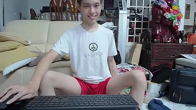 Snapshot of andrewooi chatting on January 25, 2025, 7:28 pm andrewooi online show from January 25, 2025, 7:28 pm