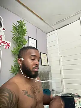 livepro online show from April 25, 2026, 5:43 am