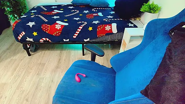 Snapshot of CranberryHot chatting on February 22, 2026, 4:26 am CranberryHot online show from February 22, 2026, 4:26 am