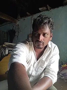 Snapshot of rohanhotguy chatting on February 14, 2026, 5:51 am rohanhotguy online show from February 14, 2026, 5:51 am