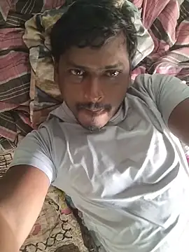 rohanhotguy online show from March 12, 2026, 4:07 am