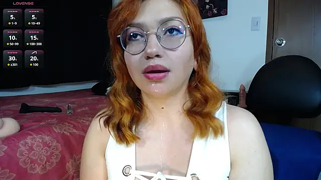 Snapshot of coraline101_ chatting on September 25, 2025, 1:33 am coraline101 online show from September 25, 2025, 1:33 am