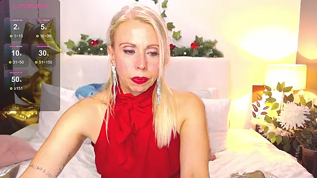 Snapshot of Luci_evans chatting on March 7, 2025, 4:35 am Luci evans online show from March 7, 2025, 4:35 am