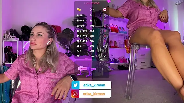Snapshot of Erika_Kirman chatting on September 11, 2025, 3:56 pm Erika Kirman online show from September 11, 2025, 3:56 pm
