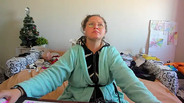 IamYourNarcotic online show from February 3, 2026, 10:09 am