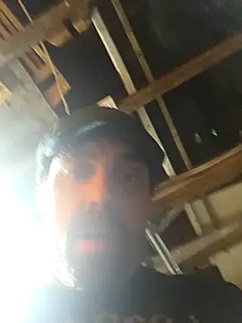 Snapshot of canadacockinme chatting on October 29, 2025, 10:42 pm canadacockinme online show from October 29, 2025, 10:42 pm