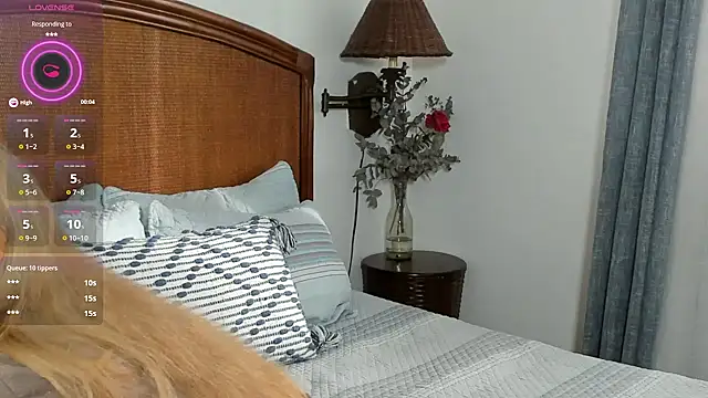 Christine 35 online show from April 16, 2026, 12:50 pm