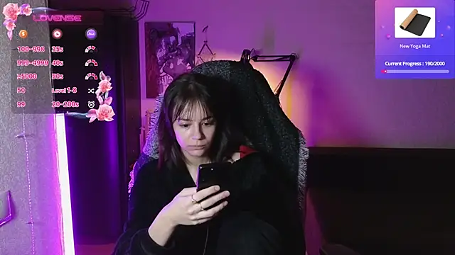Snapshot of alyssa_sweet chatting on February 21, 2025, 2:28 am alyssa sweet online show from February 21, 2025, 2:28 am