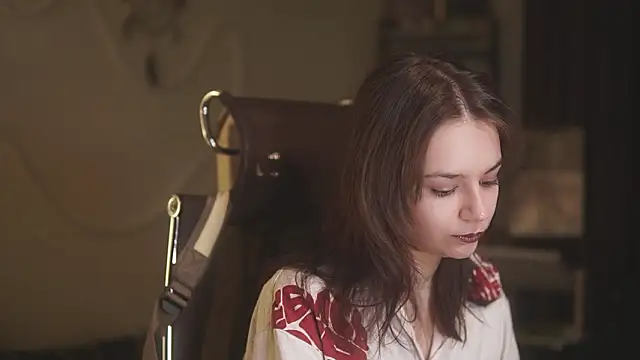 alyssa sweet online show from March 13, 2026, 3:11 am