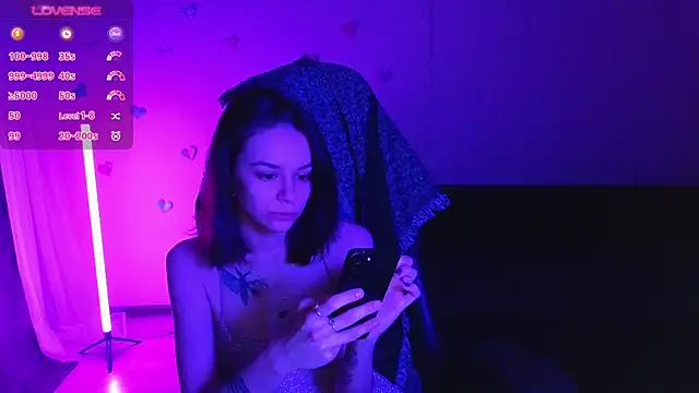 Snapshot of alyssa_sweet chatting on February 13, 2025, 1:40 am alyssa sweet online show from February 13, 2025, 1:40 am