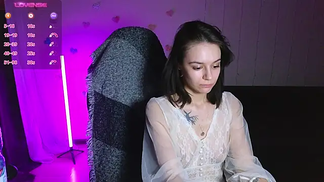 Snapshot of alyssa_sweet chatting on February 11, 2025, 2:03 am alyssa sweet online show from February 11, 2025, 2:03 am