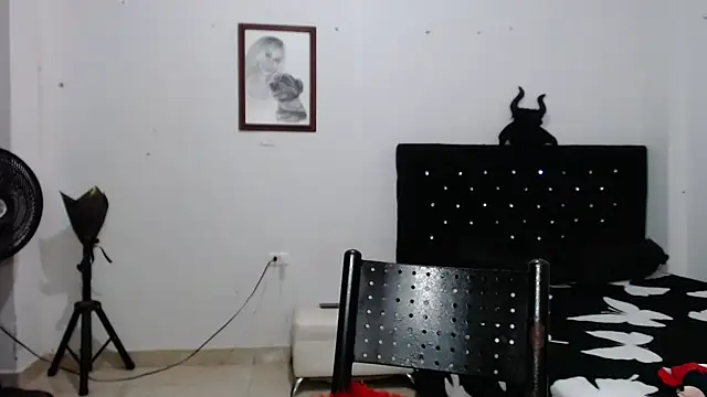 Snapshot of venuz_mendoza20 chatting on October 7, 2025, 1:34 pm venuz mendoza20 online show from October 7, 2025, 1:34 pm