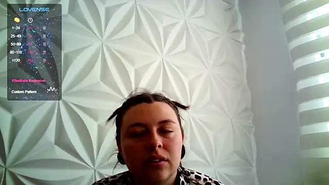 Snapshot of jerryandjessica chatting on September 24, 2025, 7:42 pm jerryandjessica online show from September 24, 2025, 7:42 pm