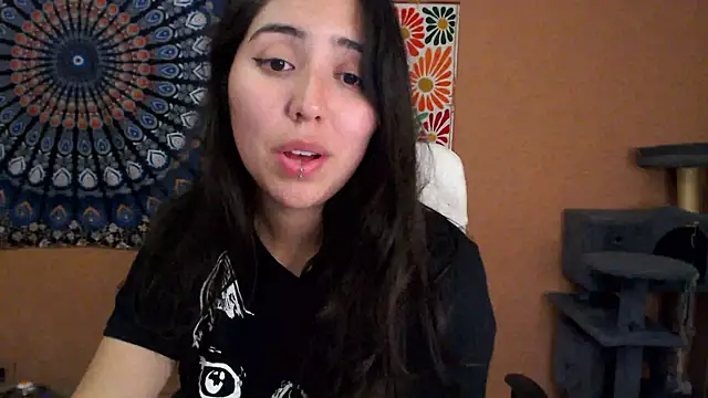 IntimateTales online show from November 14, 2025, 12:36 am