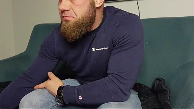 Snapshot of Tommy_Burnz chatting on March 14, 2025, 6:29 pm Tommy Burnz online show from March 14, 2025, 6:29 pm