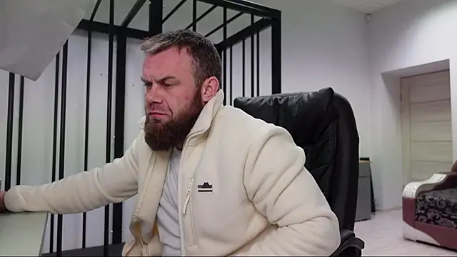 Snapshot of Tommy_Burnz chatting on March 21, 2025, 3:55 am Tommy Burnz online show from March 21, 2025, 3:55 am