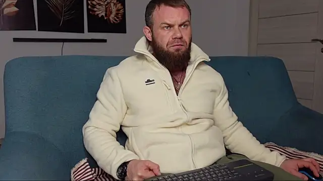 Snapshot of Tommy_Burnz chatting on March 22, 2025, 3:41 am Tommy Burnz online show from March 22, 2025, 3:41 am