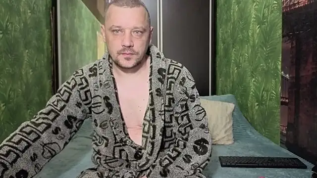 DanielOhCool online show from May 13, 2026, 6:09 am