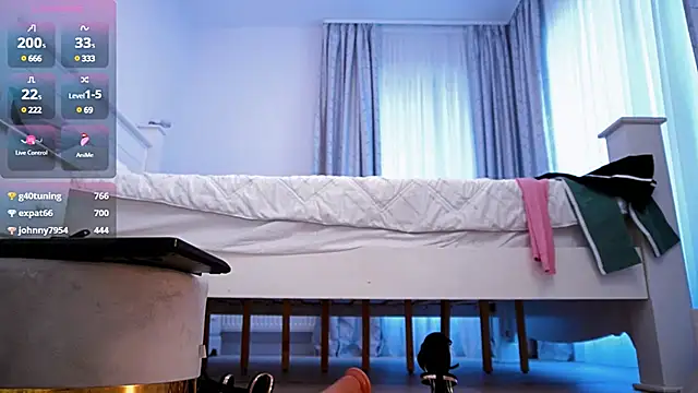 Snapshot of aariana0 chatting on March 16, 2025, 12:44 pm aariana0 online show from March 16, 2025, 12:44 pm