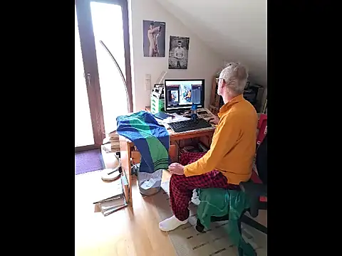 BerndisCam online show from September 23, 2025, 11:28 am