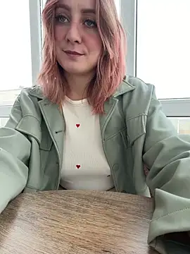 Snapshot of Puzdosia chatting on February 24, 2026, 8:15 am Puzdosia online show from February 24, 2026, 8:15 am