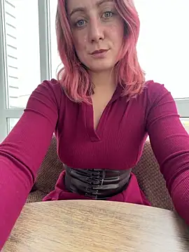 Snapshot of Puzdosia chatting on February 15, 2026, 9:19 am Puzdosia online show from February 15, 2026, 9:19 am