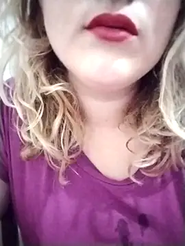 SWEETLUNA077 online show from September 15, 2025, 8:09 pm