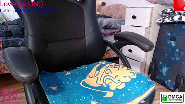 Snapshot of sweet_cute_cat chatting on March 18, 2025, 7:22 am sweet cute cat online show from March 18, 2025, 7:22 am