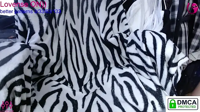 Snapshot of sweet_cute_cat chatting on January 18, 2026, 10:29 am sweet cute cat online show from January 18, 2026, 10:29 am