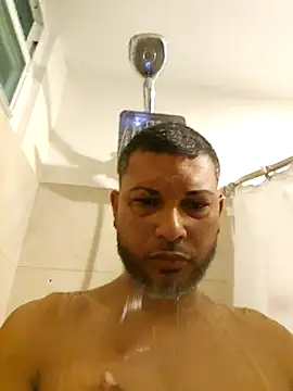 tropikboy online show from April 16, 2026, 9:54 am