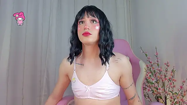 rosseblondee online show from March 8, 2026, 9:07 pm