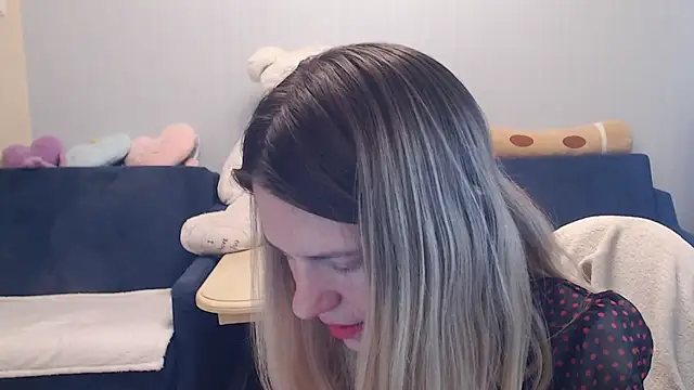 Snapshot of night_is_dark chatting on November 28, 2025, 6:30 pm night is dark online show from November 28, 2025, 6:30 pm