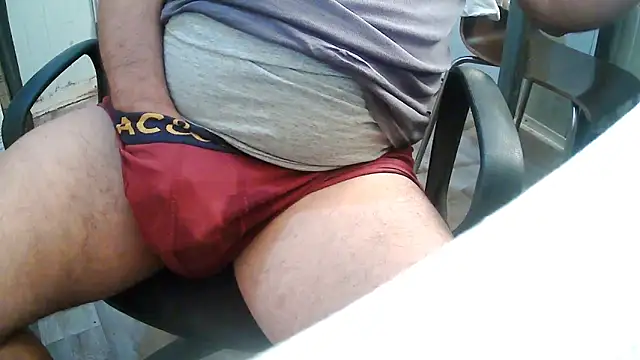 LiONTURK online show from April 18, 2026, 3:58 pm